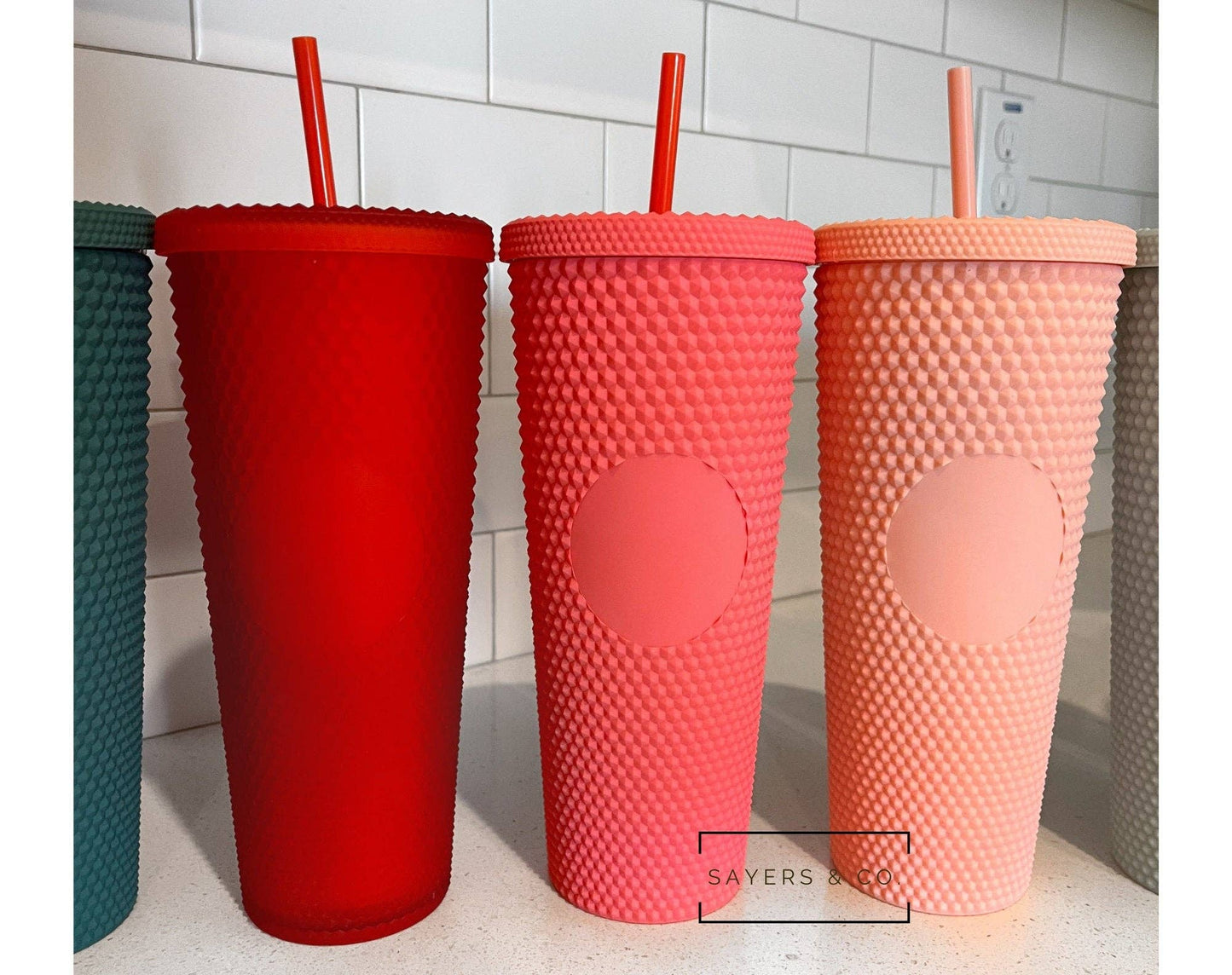 24 oz Matte & Glossy Studded Screw Top Tumbler Double Walled