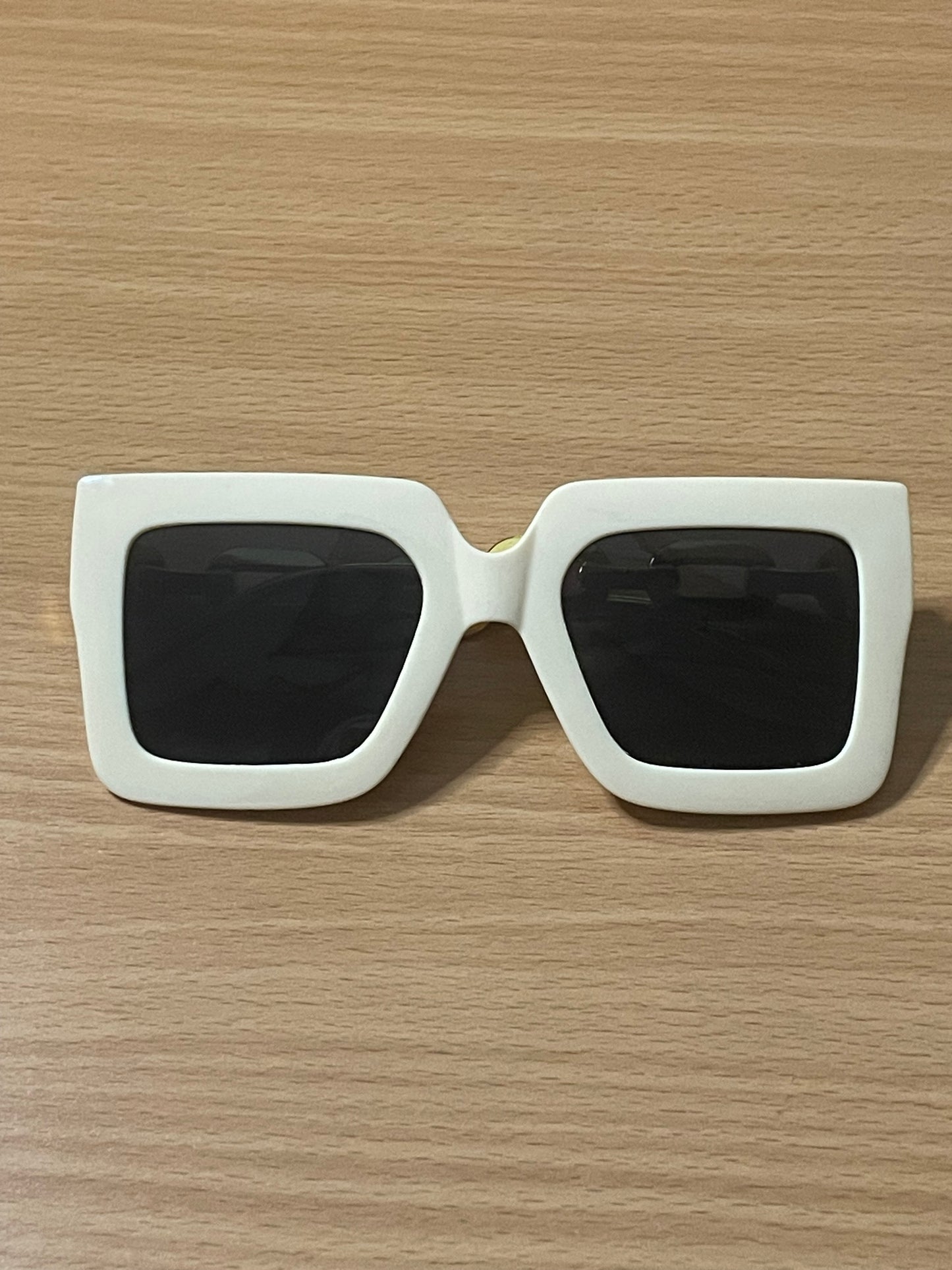 Sunglasses Style 4