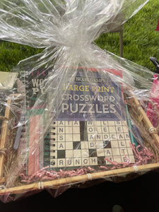 Puzzle book Gift basket