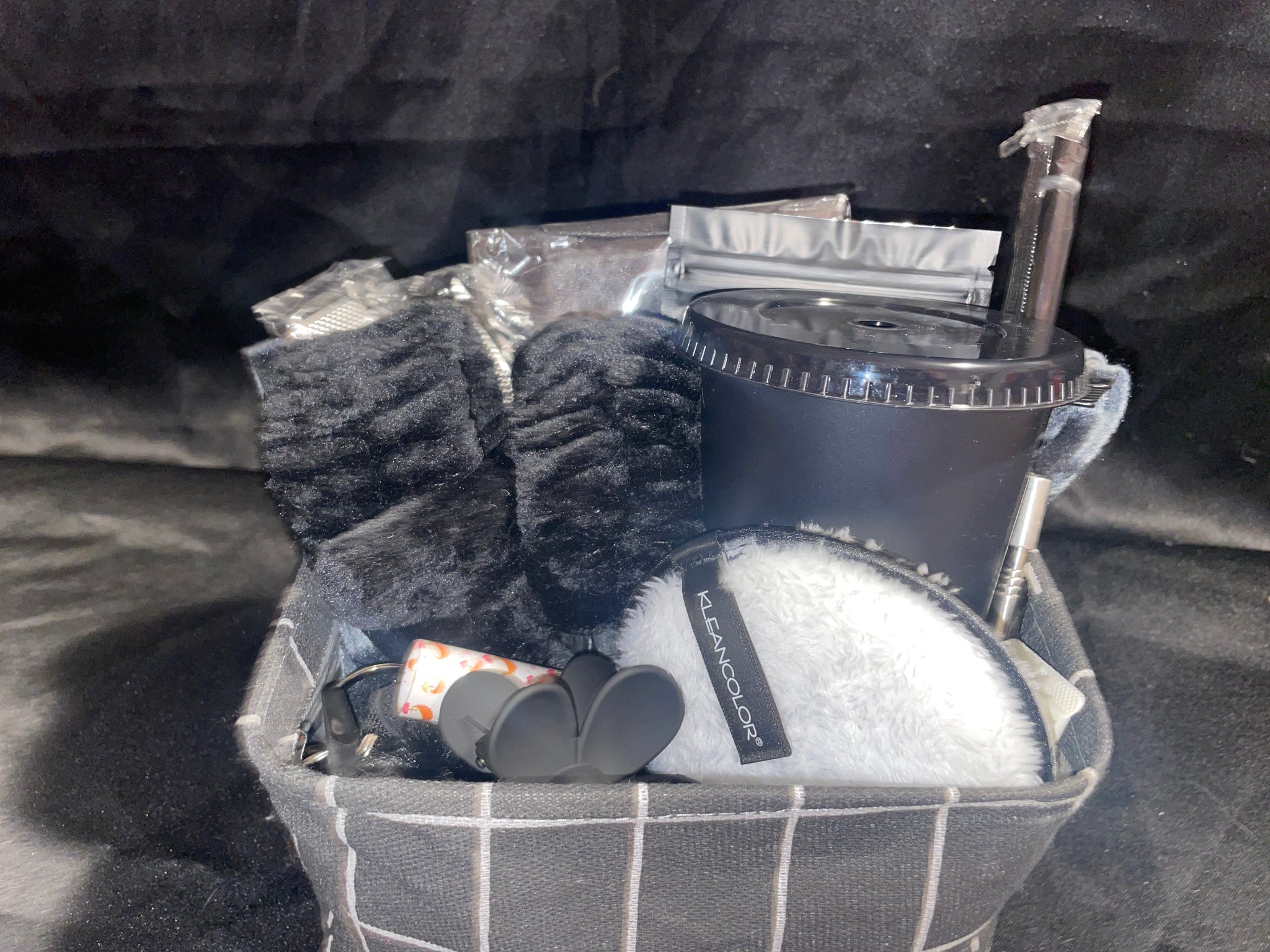 Black Gift Basket Small